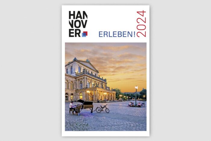 „Hannover erleben 2024“ gibt einen Einblick in das Leben in der niedersächsischen Landeshauptstadt und der Region Hannover. Die Publikation enthält viele nützliche Tipps und Adressen für neu Zugezogene und Alteingesessene.